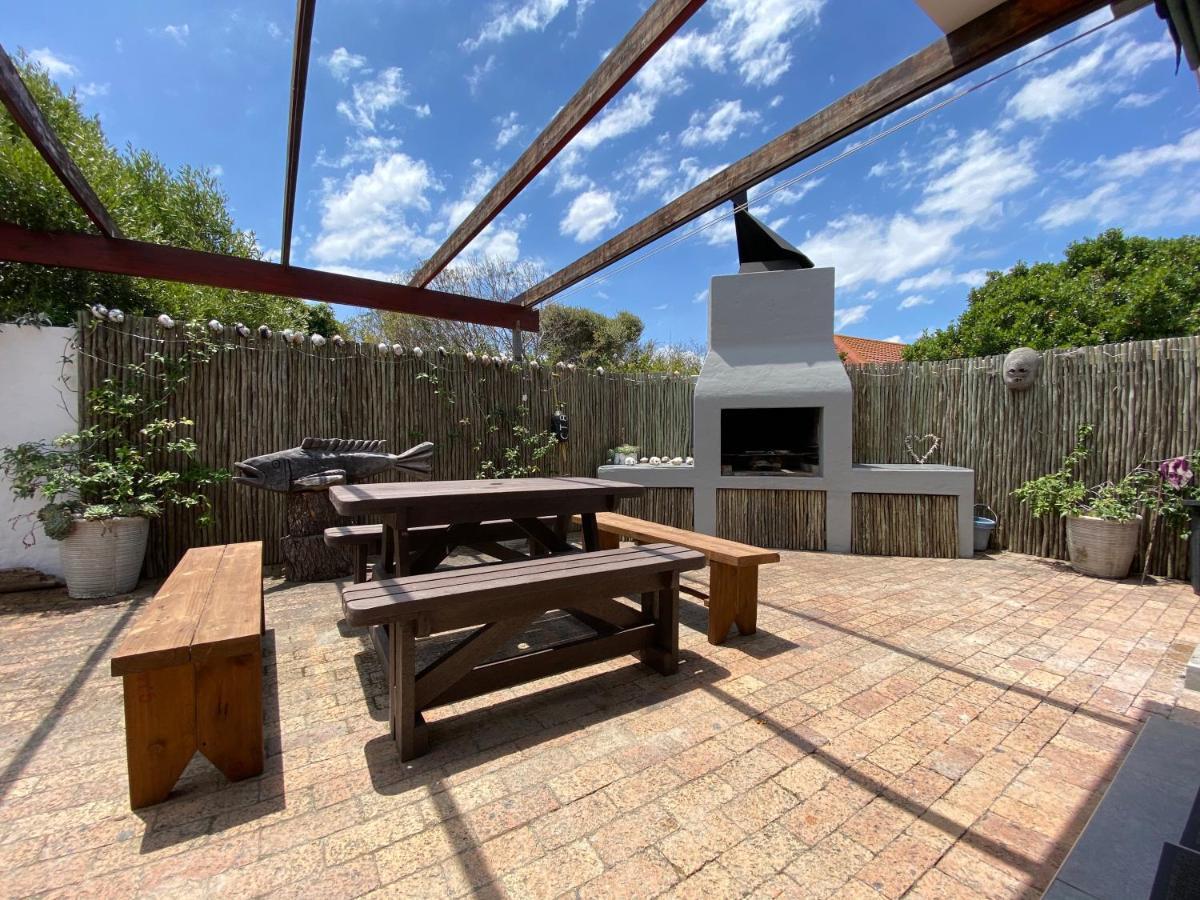 Renovated Fishermans Cottage Hermanus Exterior photo